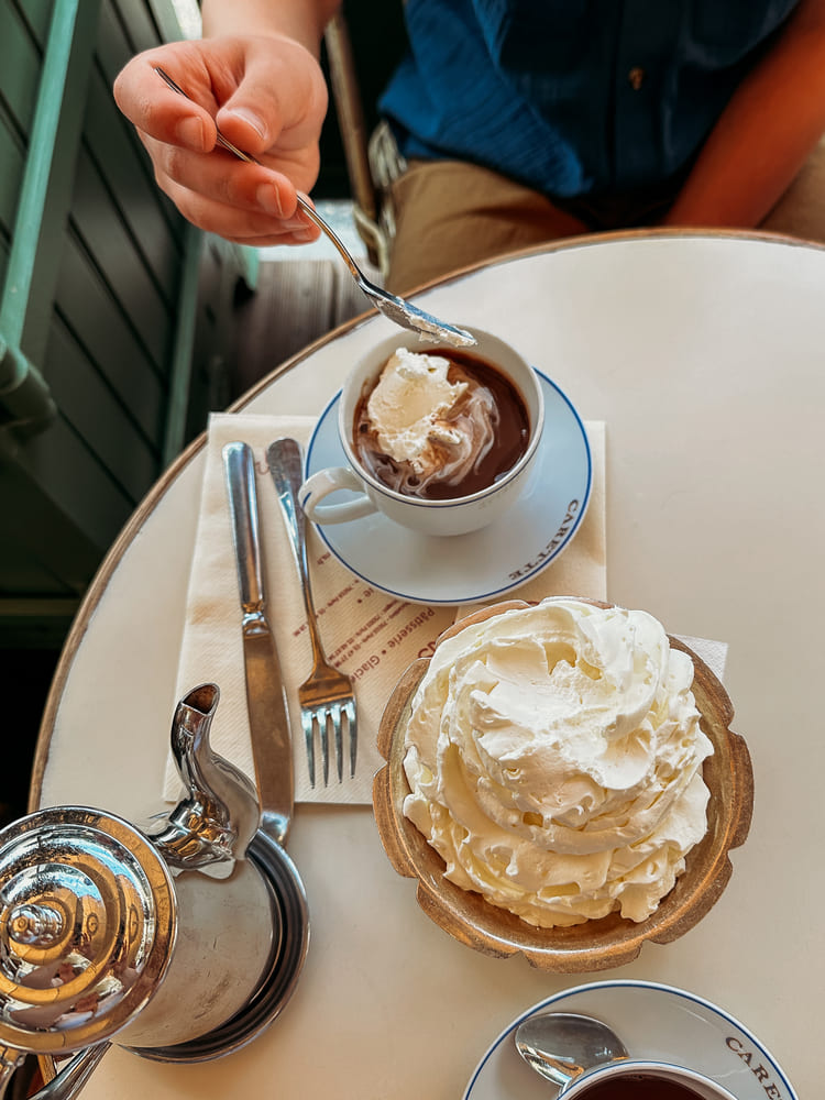 hot chocolate at Carette