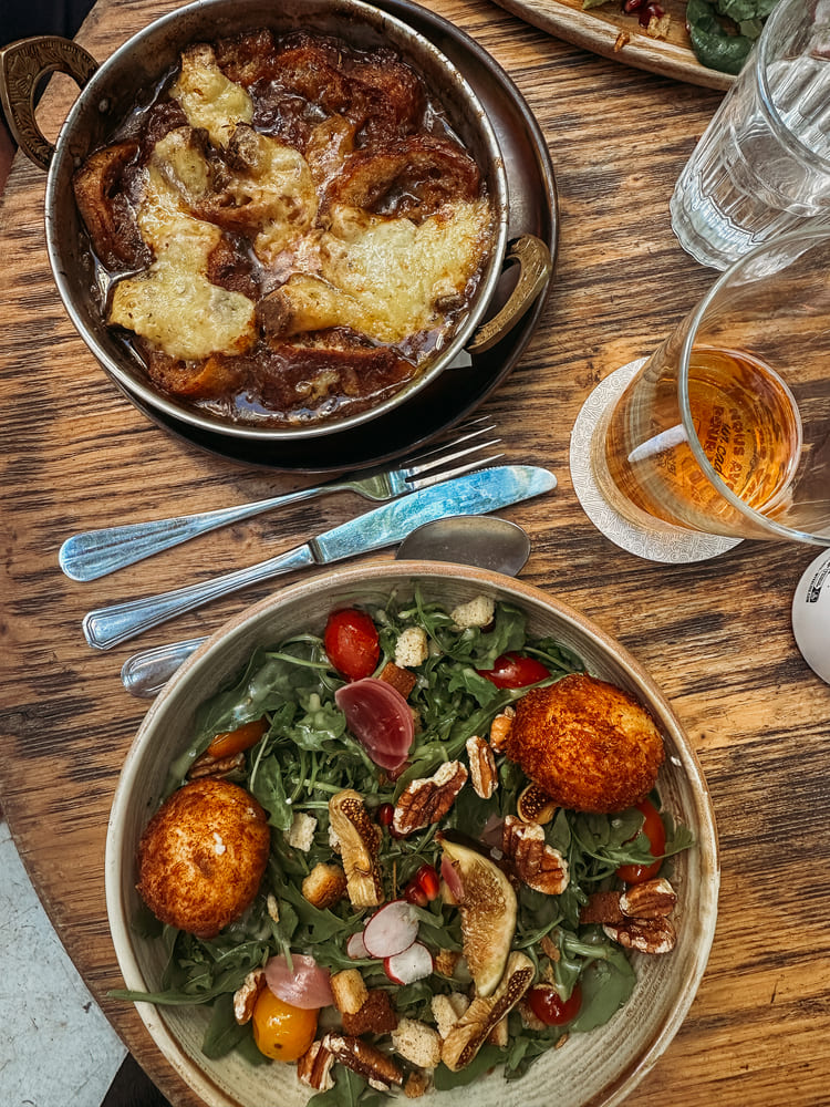 food at Nelson's